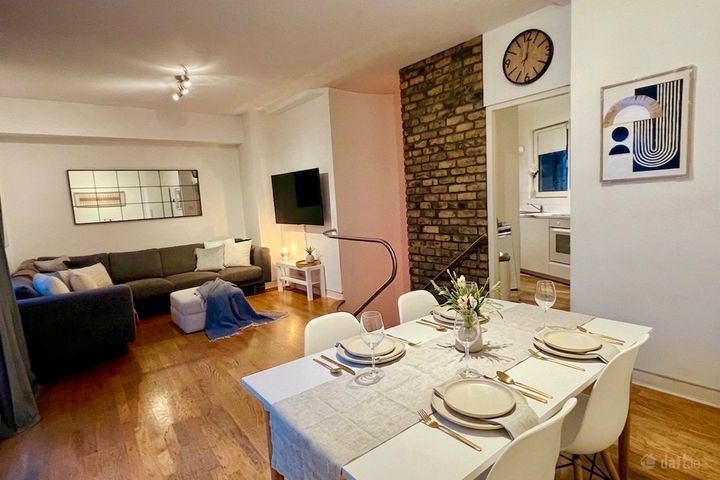 Apt.4, The Green Building, Temple Lane South, Dublin 2, Temple Bar, Dublin 2