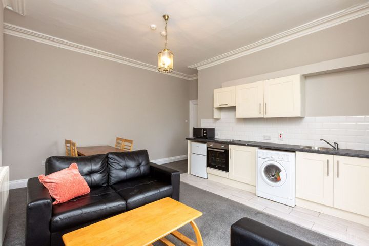 Flat 6 , 95 North Circular Road, North Circular Road, Dublin 7