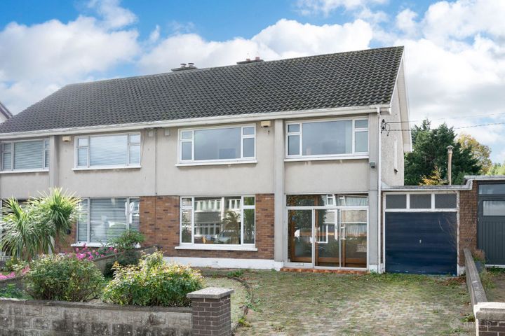 7 Fairbrook Lawn, Rathfarnham, Dublin 14, D14W678