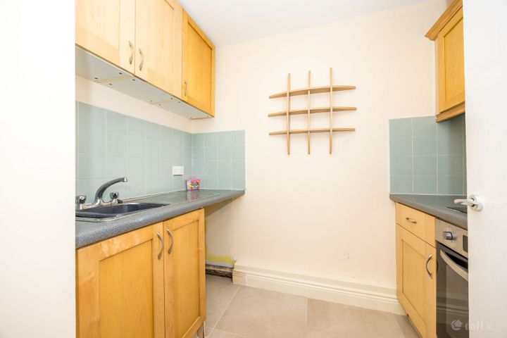 Apartment 37, Beaumont Hall, Beaumont, Dublin 9, D09XT50 - Photo 3