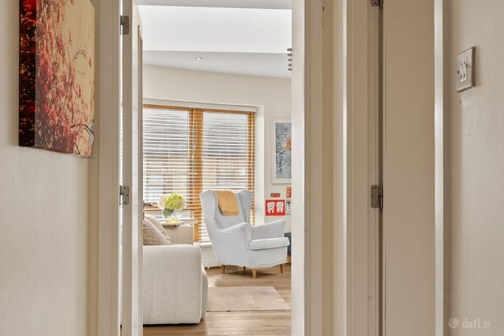 Apartment 11, Park Hall, Milltown Avenue, Milltown, Dublin 6, D06VH30 - Photo 3