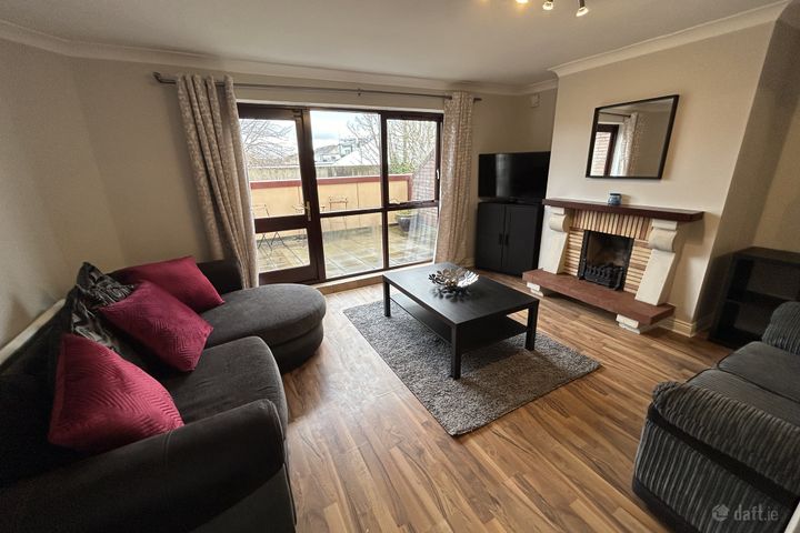 69 Glenmalure Square, Milltown, Milltown, Dublin 6