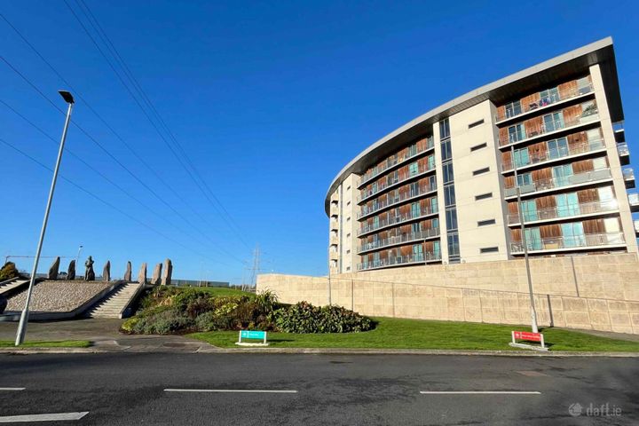 The Crescent, Park West Pointe, Yeats Way, Park West Business Park, Dublin 12