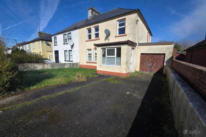 Knockroe, Castlerea, Co. Roscommon, Castlerea, Co. Roscommon, F45AW82