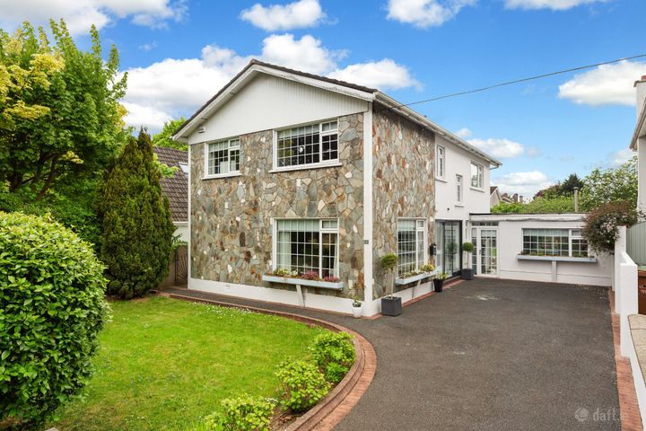 4 Castleknock Green, Castleknock, Dublin 15, D15YCN9