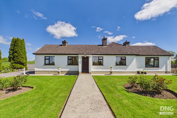 Residence On C. 1.60 Acres, Cuilfadda And Derrinshin, Taughmaconnell, Ballinasloe, Co. Roscommon, H53W729