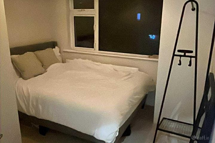 Knocknashee, 21 The Warren, Malahide, Malahide, Co. Dublin