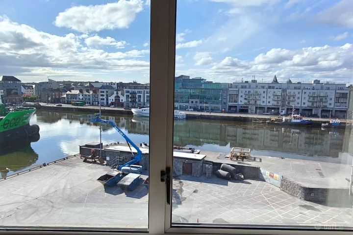 Ce Na Mara, Bthar Na Long, The Docks, Galway, Galway City Centre