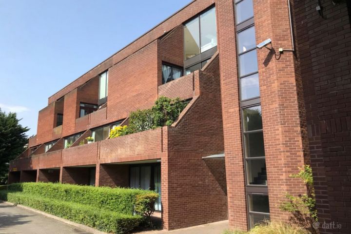 Fitzwilliam Court, Winton Road, Ranelagh, Co. Dublin