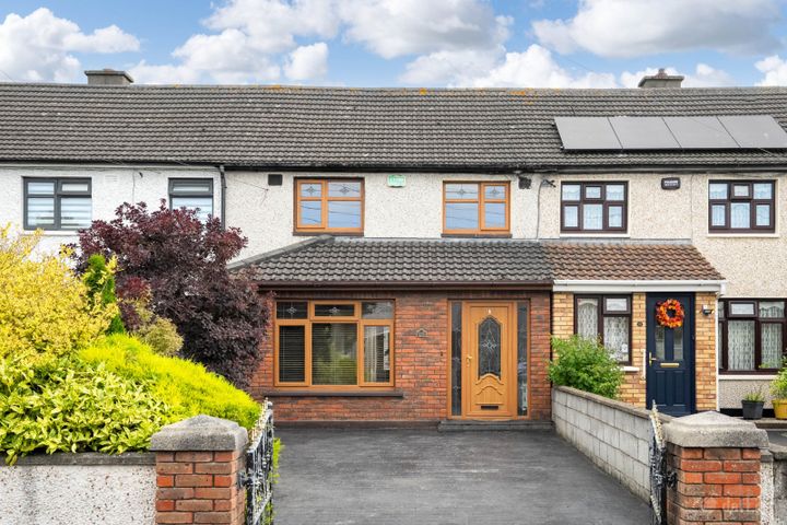 24 Adare Park, Coolock, Dublin 17, D17XF79