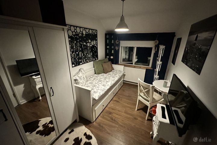 Barry Park, Finglas, Dublin 11