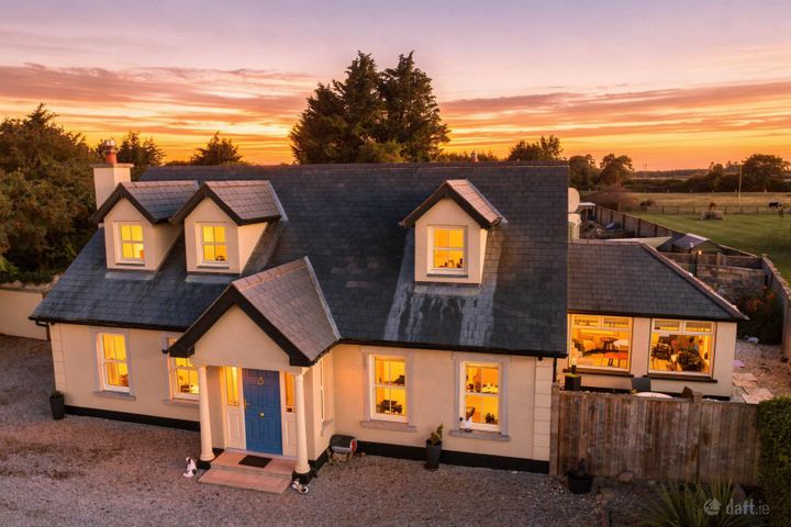 Killeenmore, Sallins, Co. Kildare, W91A528