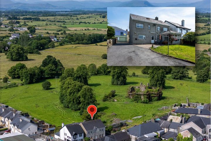Bowgate Street, Ballinrobe, Co. Mayo, F31E673