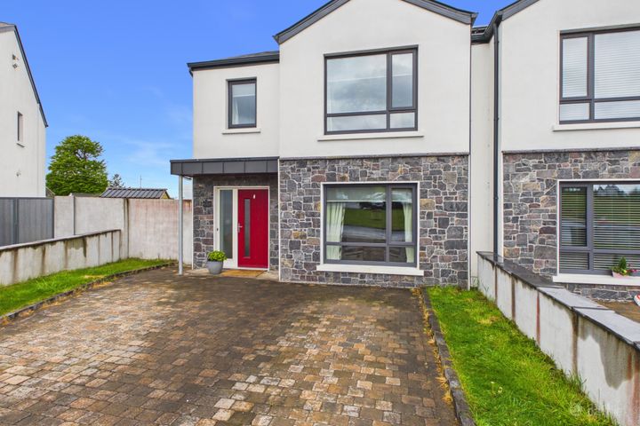 3 Ard na Gaoithe, Mountpleasant, Loughrea, Co. Galway, H62YK72