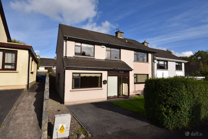 52 Ballyraine Park, Letterkenny, Letterkenny, Co. Donegal, F92VNH5