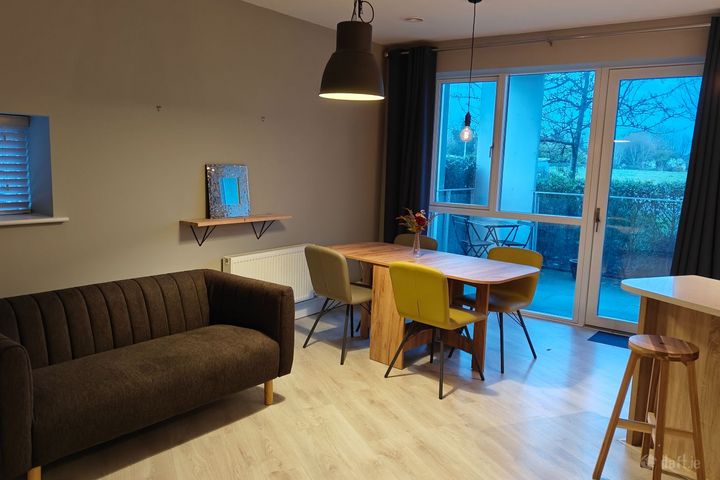 1 Orchard Hall, Diswellstown Avenue, Hamilton Park, Carpenterstown, Dublin 15