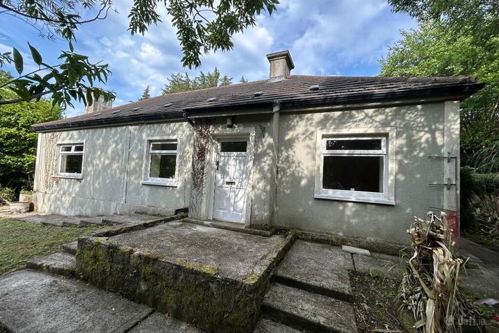 Carrick Road, Ballygowan, Kilmoganny, Co. Kilkenny, R95F8F1