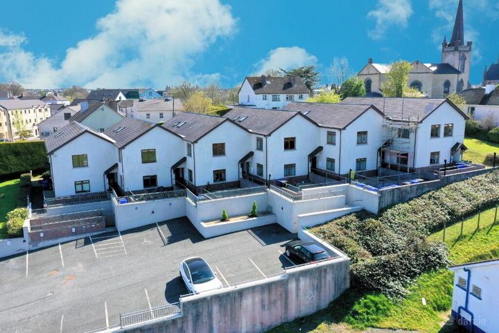 9 Park View, Priest's Lane, Carrick-on-Shannon, Co. Leitrim, N41C9V4
