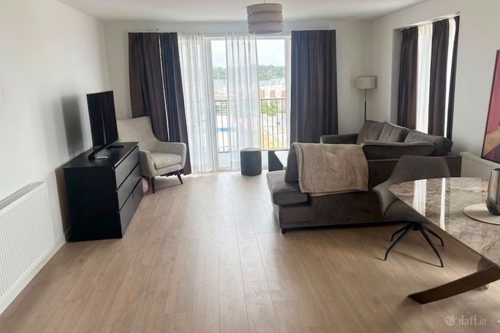 Mercer Manor, Tully Village Centre West, Co. Dublin, Cherrywood, Dublin 18
