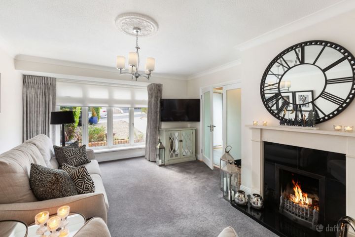 6 Sycamore Close, The Park, Cabinteely, Dublin 18, D18V9V6 - Photo 3