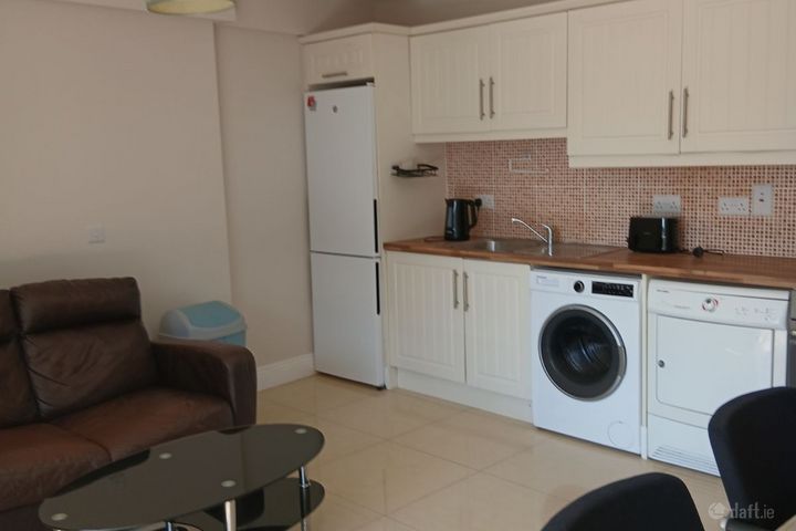 Apartment 17, Lancaster Hall, Cork City Centre, Co. Cork