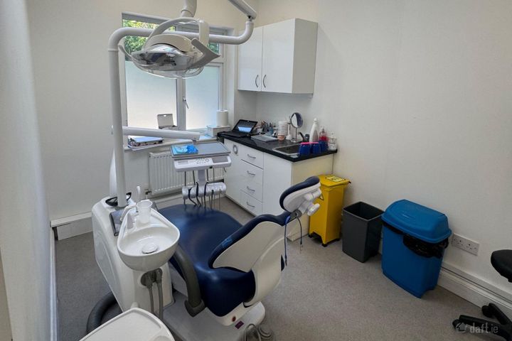 White Smile Dental, 69 Deerpark Road, Mount Merrion, Blackrock, Mount Merrion, Co. Dublin