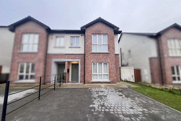 16 Bregawn, Cashel, Co. Tipperary, E25XH22