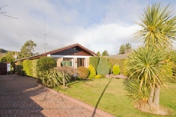 17 Kilgobbin Heights, Stepaside, Dublin