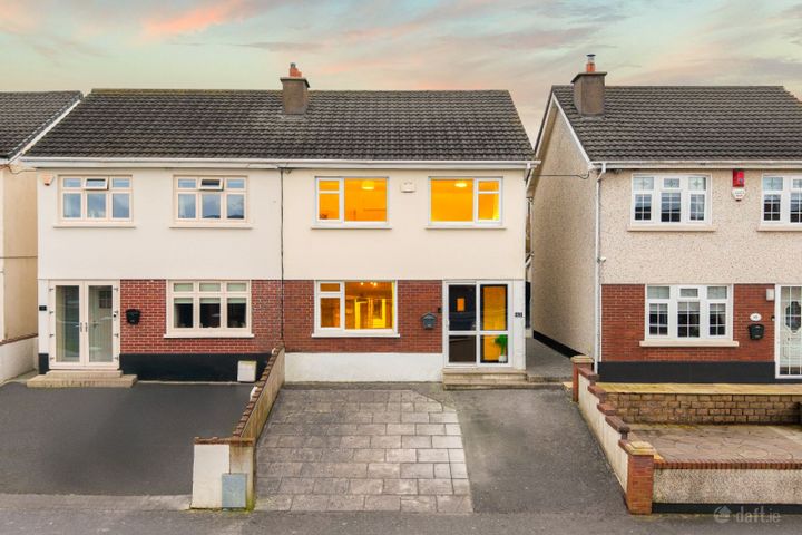 43 Carrigmore Drive, Dublin 24, Aylesbury, Dublin 24, D24YKA4