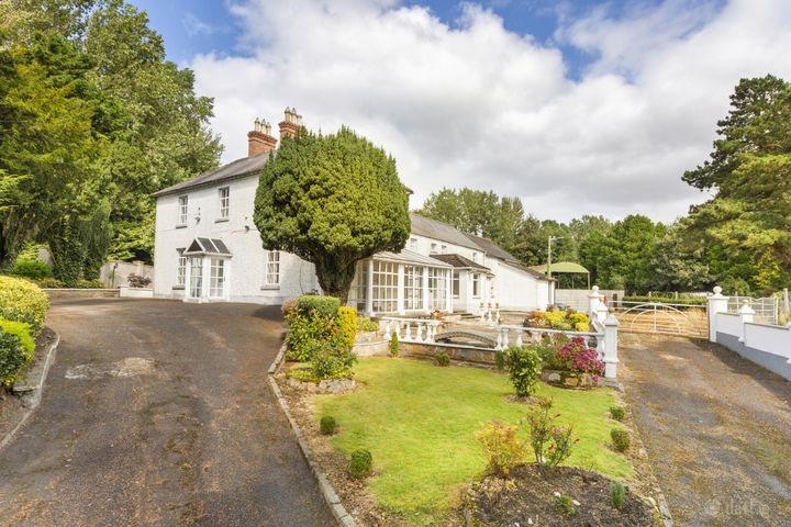 Ladyhill House, Bodenstown, Sallins, Kildare