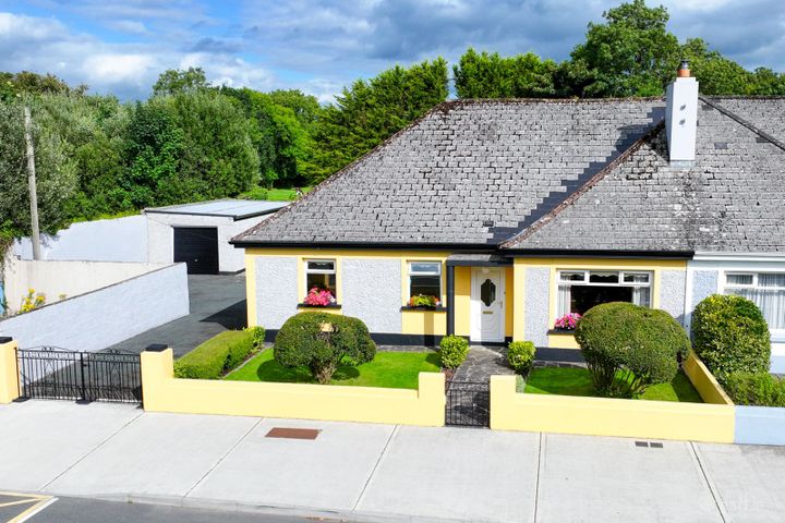 Main Street, Newtownforbes, Newtownforbes, Co. Longford, N39H7Y4