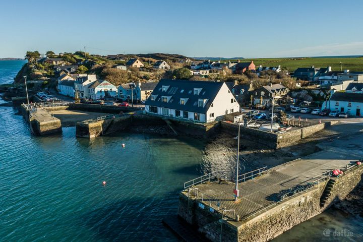 14 Les Mouettes Apartments, Crookhaven, Goleen, Co. Cork, P81XY43