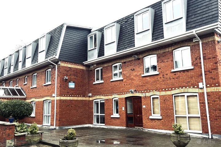 Botanic Square, Botanic Avenue, Drumcondra, Dublin 9