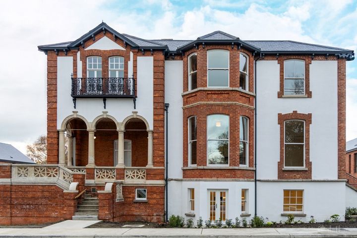 Kylemore, Church Road, Killiney, Co Dublin