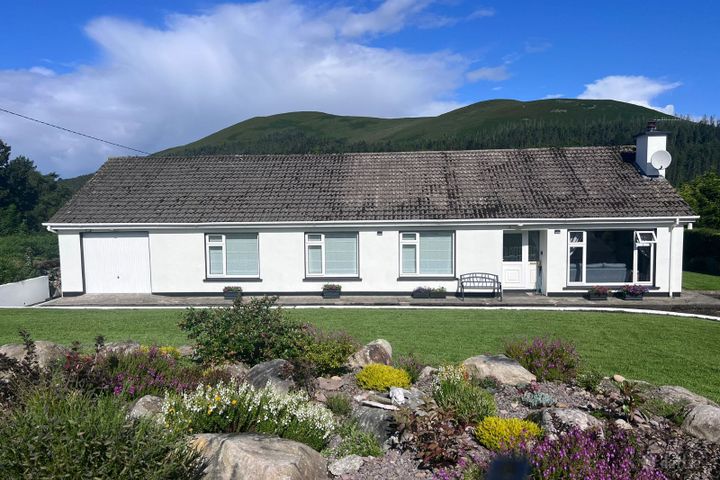 Kilnabrack Upper, Glenbeigh, Killorglin, Co. Kerry, V93C9N4