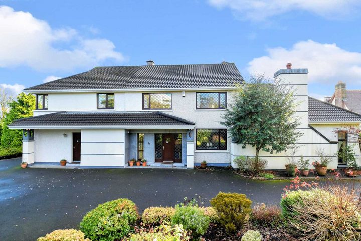 Glenardeen, Taylors Hill Rd, Galway, Galway