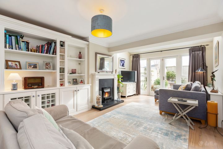 3 Sefton, Rochestown Ave, Dun Laoghaire, Dublin