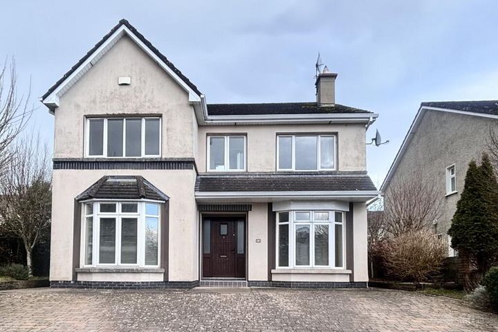 3 Dromard, Lahinch Road, Ennis, Co. Clare