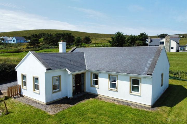 16 Trawmore Cottages, Keel, Keel, Co. Mayo, F28NP28