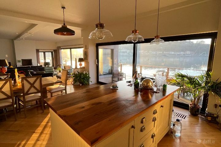 Carrigaloe, Cobh, Co. Cork