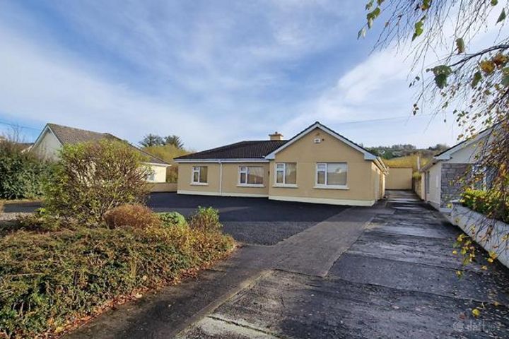 Little Stars Childcare, Killarney Road, Abbeyfeale, Co Limerick, V94AW77