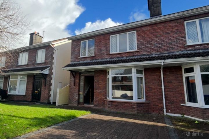 8 Carraig An Oir, Ennis, Co. Clare, V95NW9R