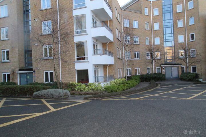 Malin Hall, Waterville Terrace, Waterville, Blanchardstown, Dublin 15
