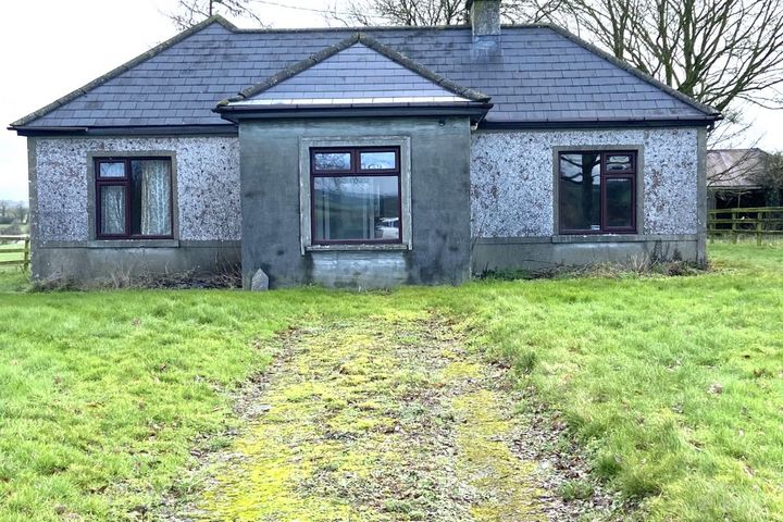 Mantlehill, Golden, Co. Tipperary