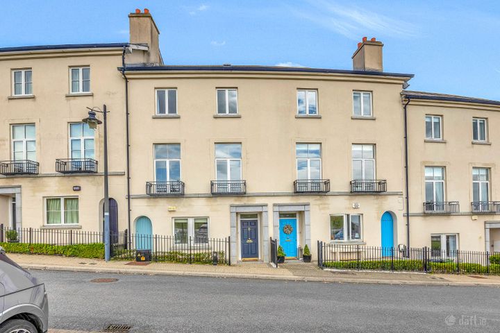 33 The Crescent, Robswall, Malahide, Dublin