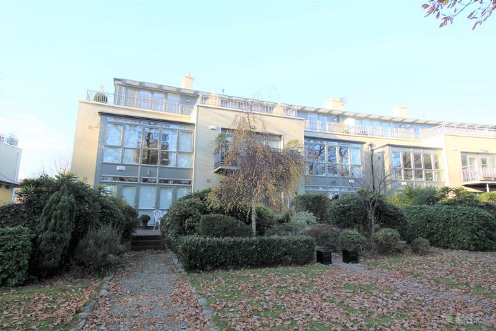 6 Joyce Hall, Carrickmines Wood, Dublin 18, Dublin 18, Dublin