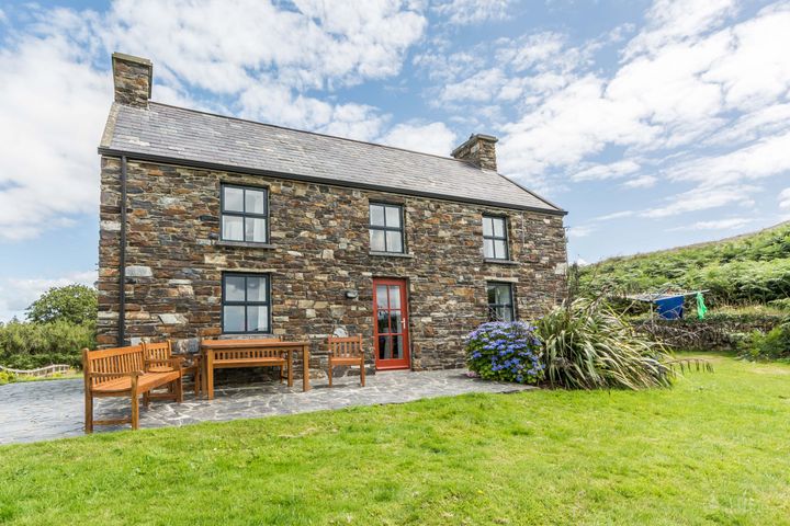 2 Cashelfean Holiday Homes, Durrus, Bantry, Cork