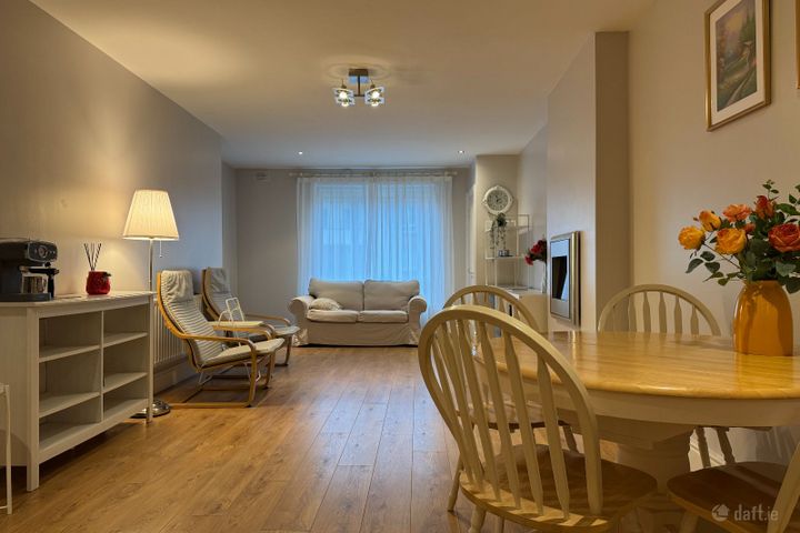 Ballintyre Square, Dublin 16, Ballinteer, Dublin 16