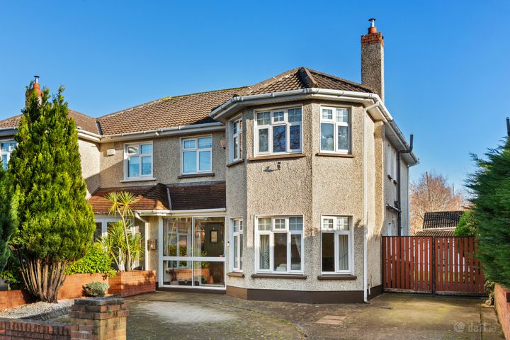 27 Orlagh Grove, Knocklyon, Dublin 16, D16A2W9