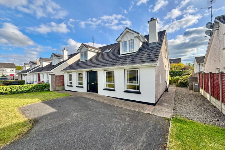 15 Dún Na Rí, Rathscanlan, Swinford, Co. Mayo, F12WP40